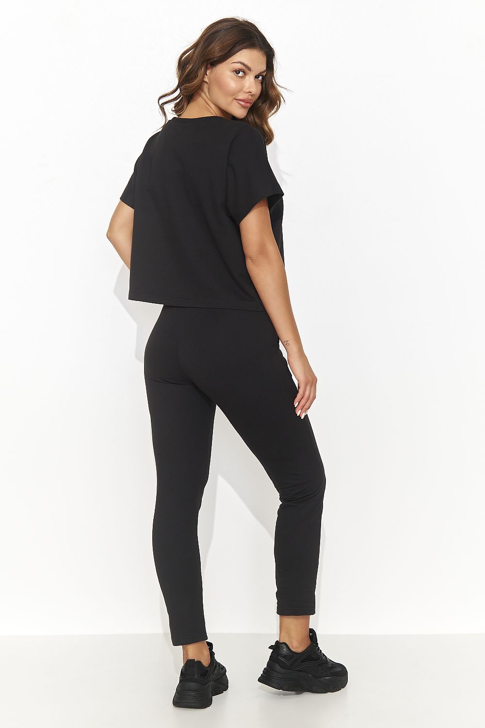 Completă model 192145 Numinou