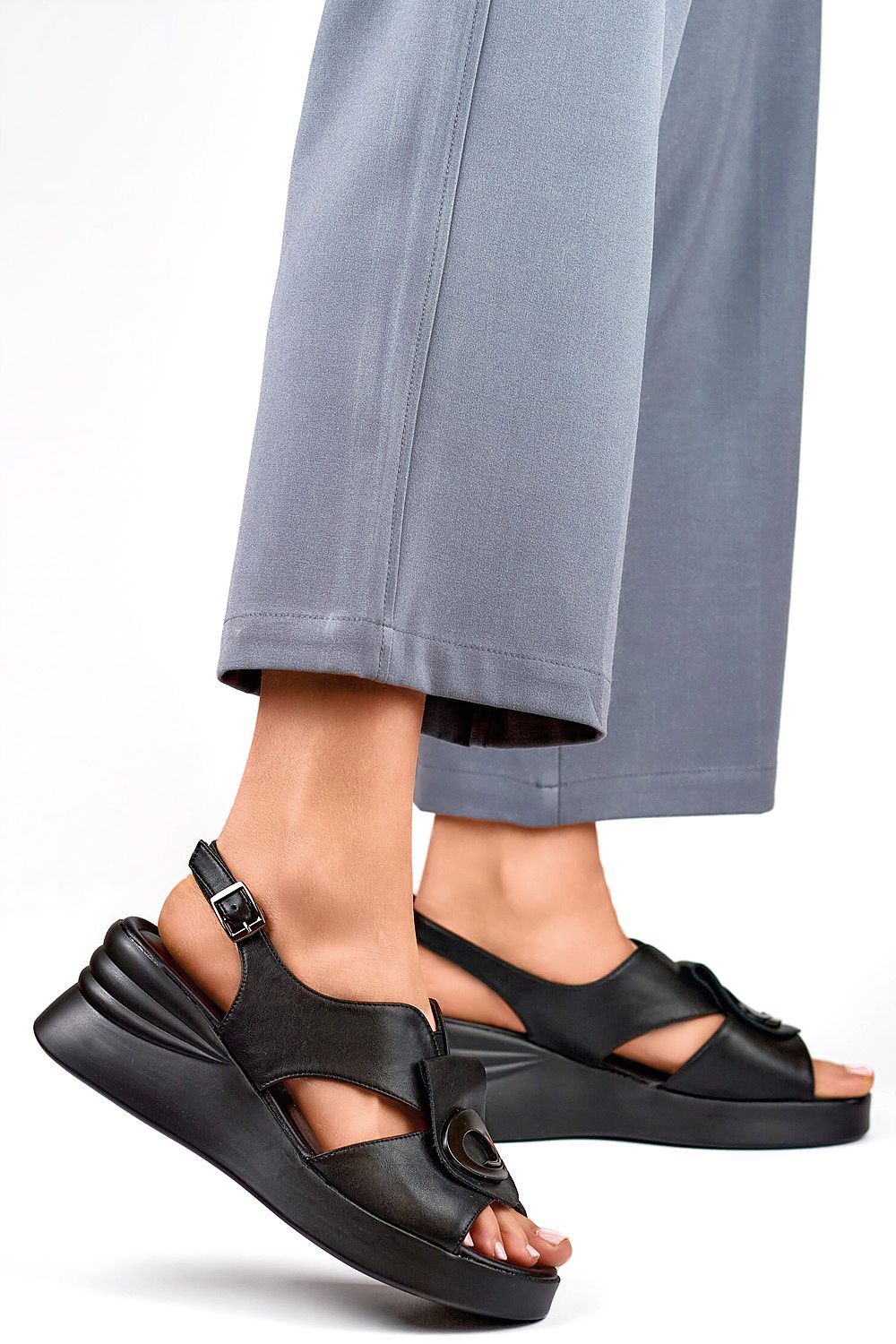 Sandale cu talpă tip pană model 194893 PRIMO