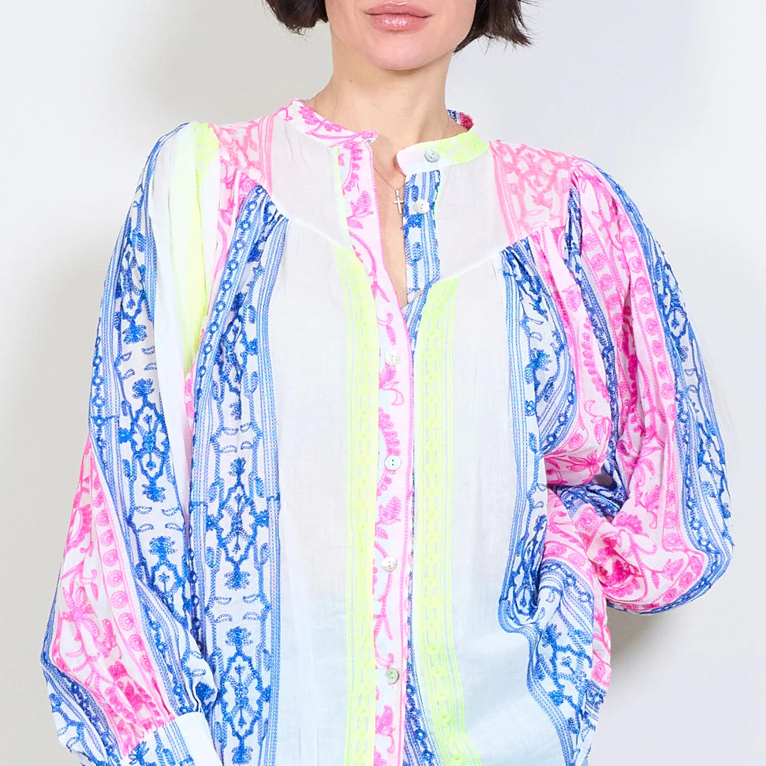 Cămasă cu broderie Lush Bloom
