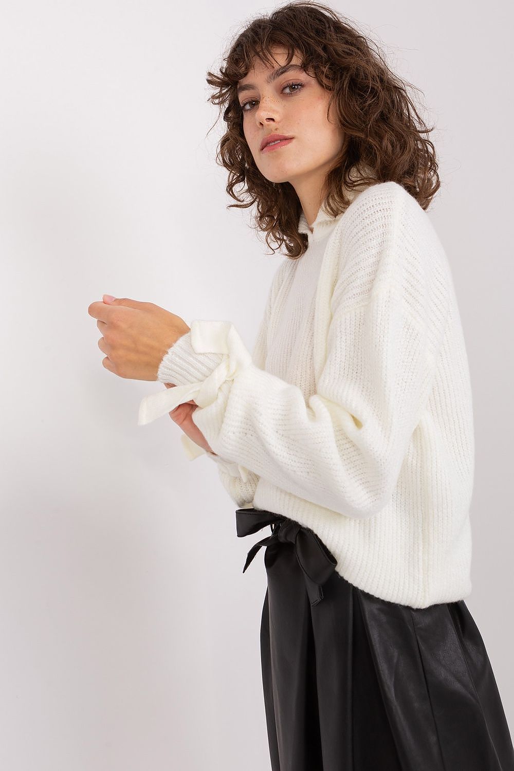  Pulover model 190230 Badu 