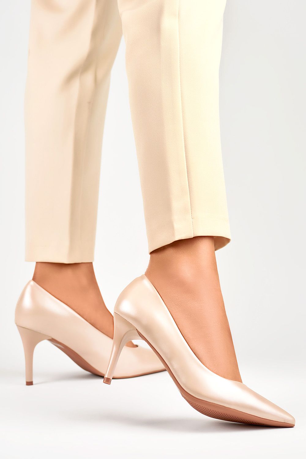  Pantofi cu toc subţire (stiletto) model 190649 PRIMO 
