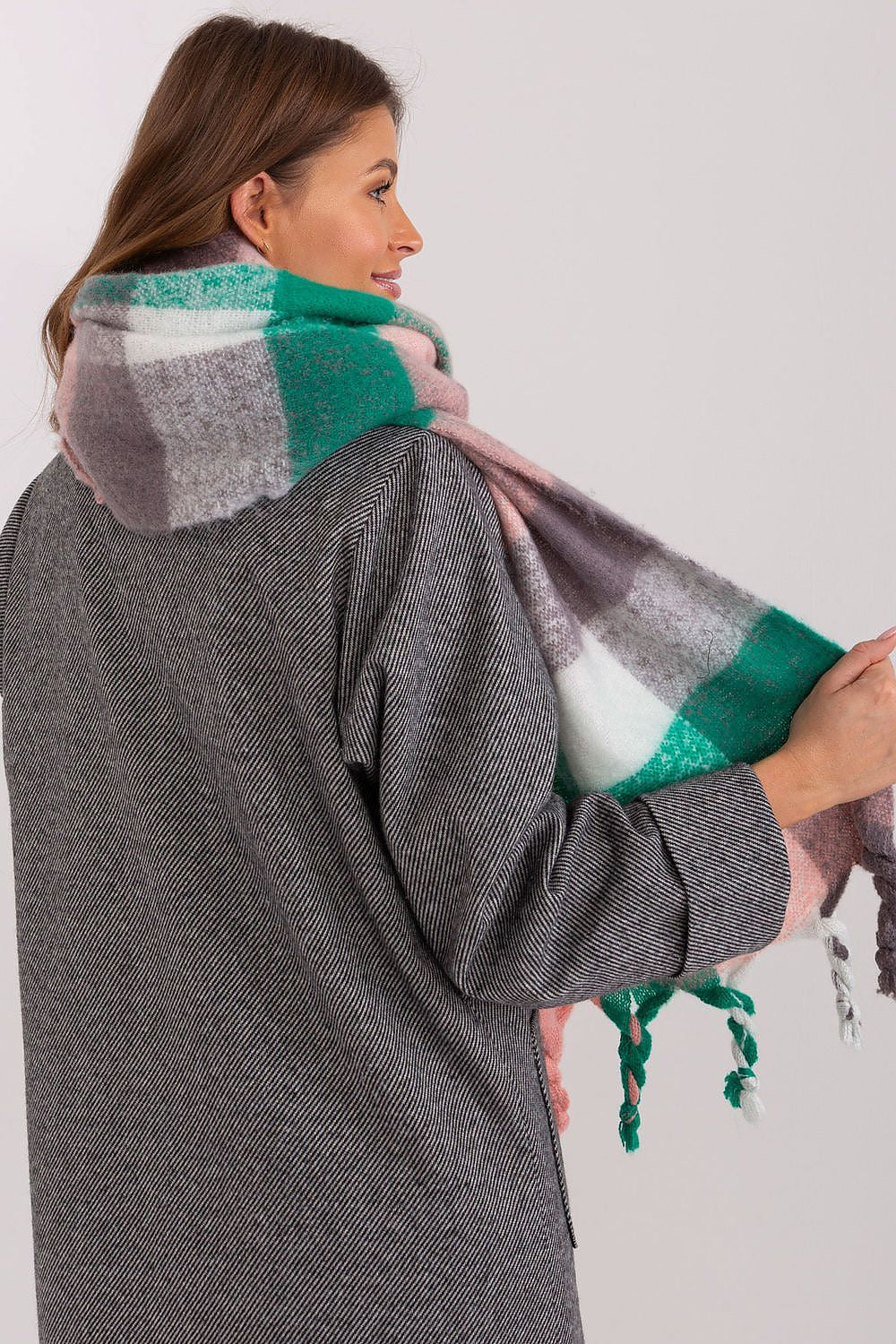  Şal model 191704 AT 