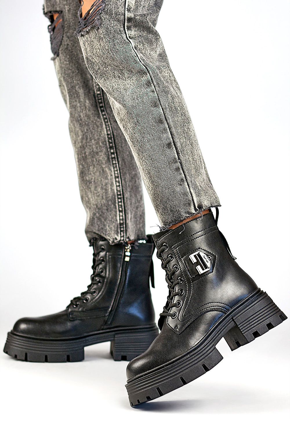  Botine model 200267 PRIMO 