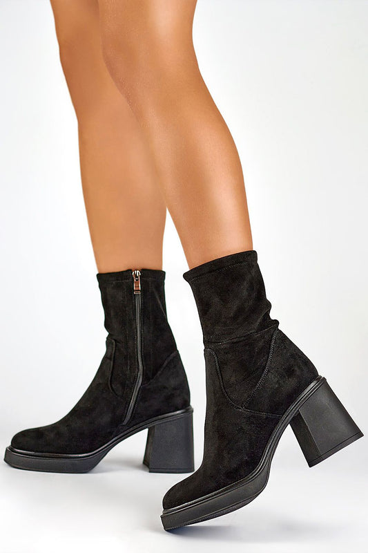  Botine cu toc model 200272 PRIMO 
