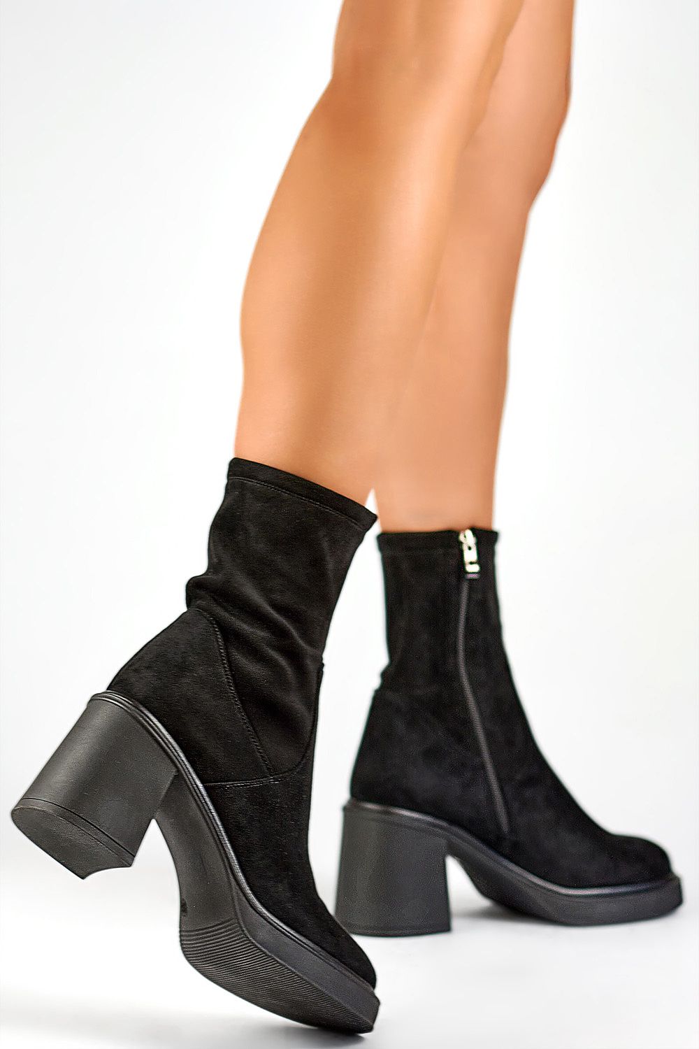  Botine cu toc model 200272 PRIMO 