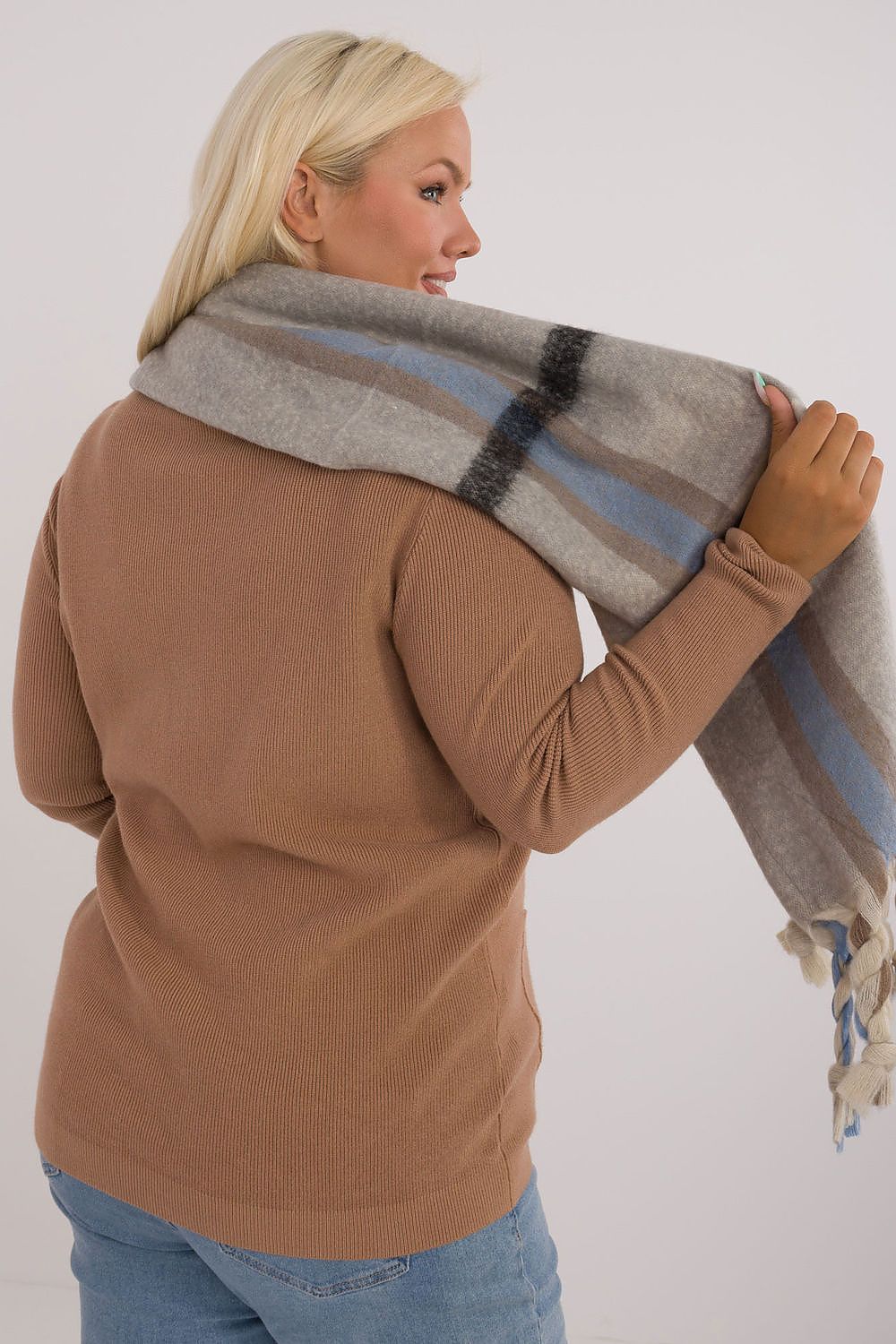  Şal model 200288 AT 