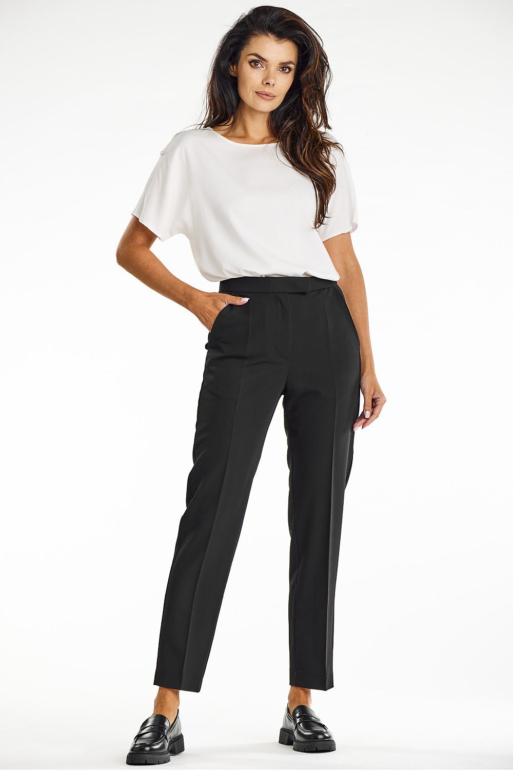  Pantaloni de damă model 200570 awama 