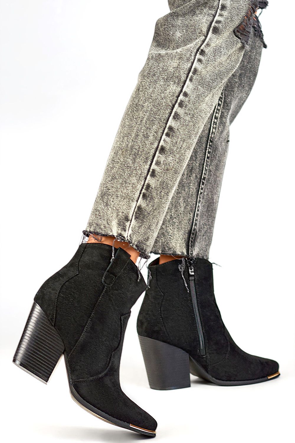  Botine cu toc model 200878 PRIMO 