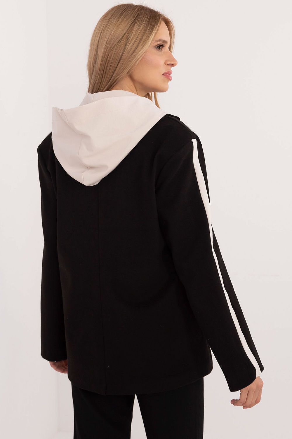  Sacou model 202406 Italy Moda 