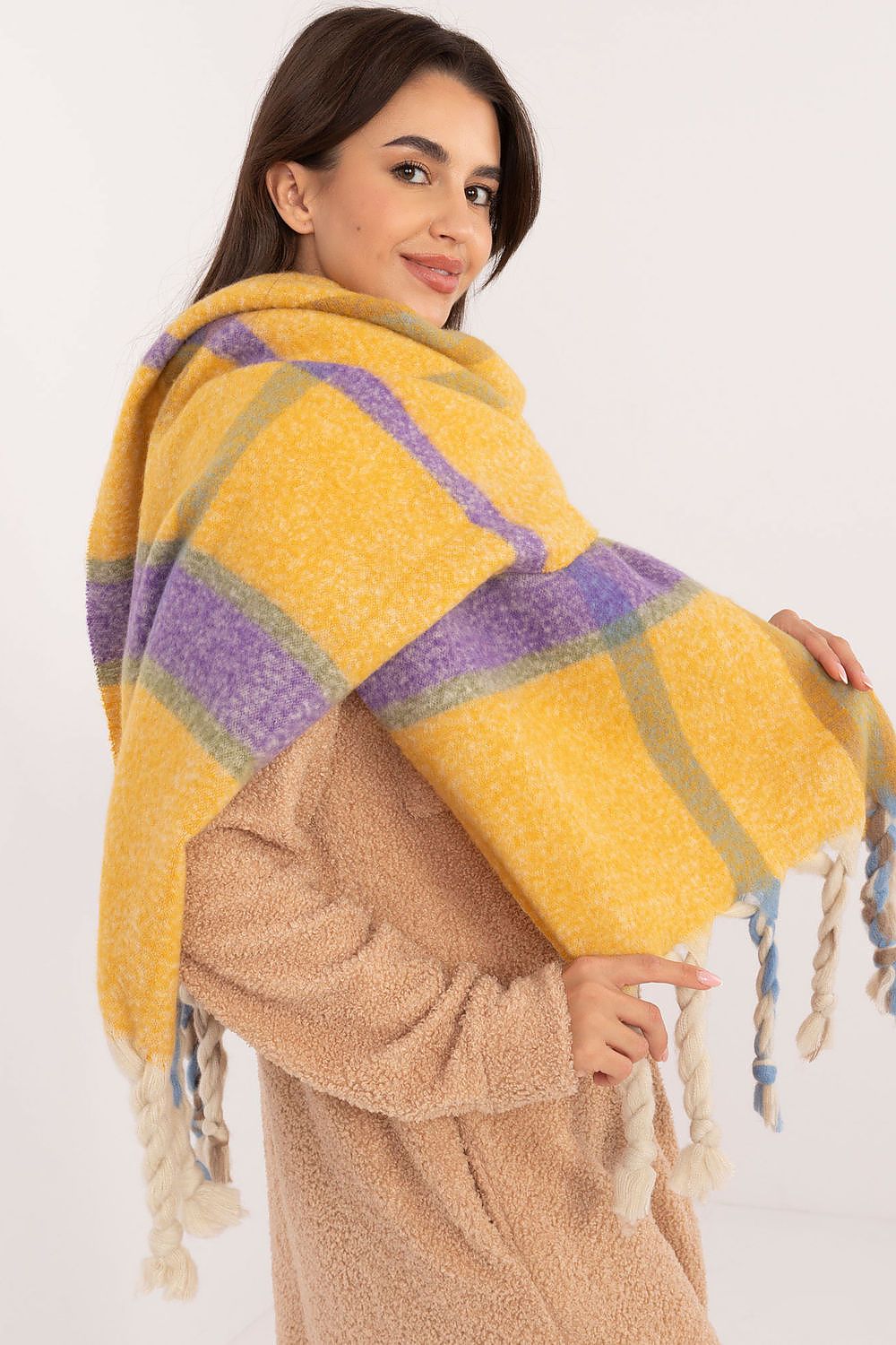  Şal model 202574 AT 