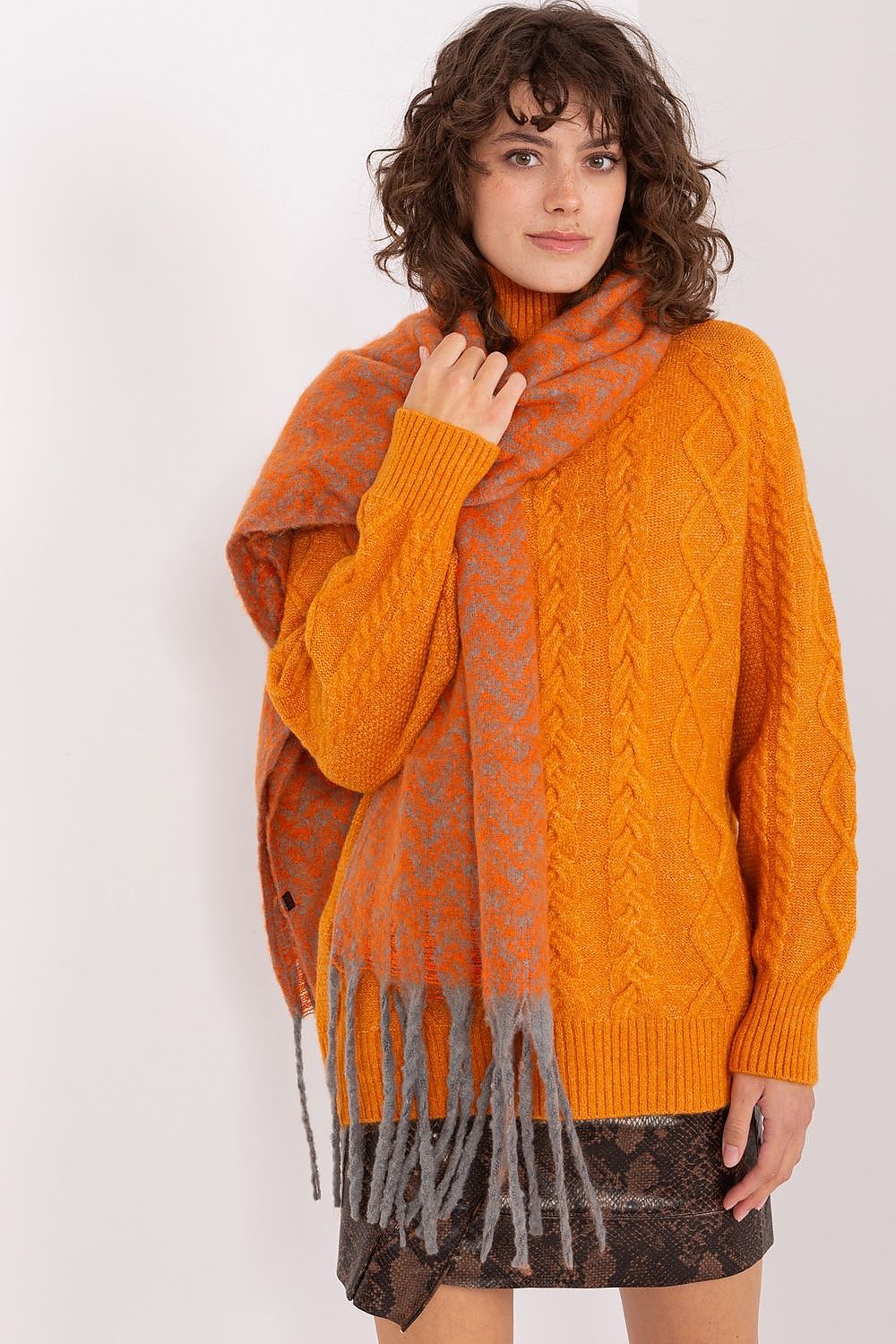  Şal model 205973 AT 