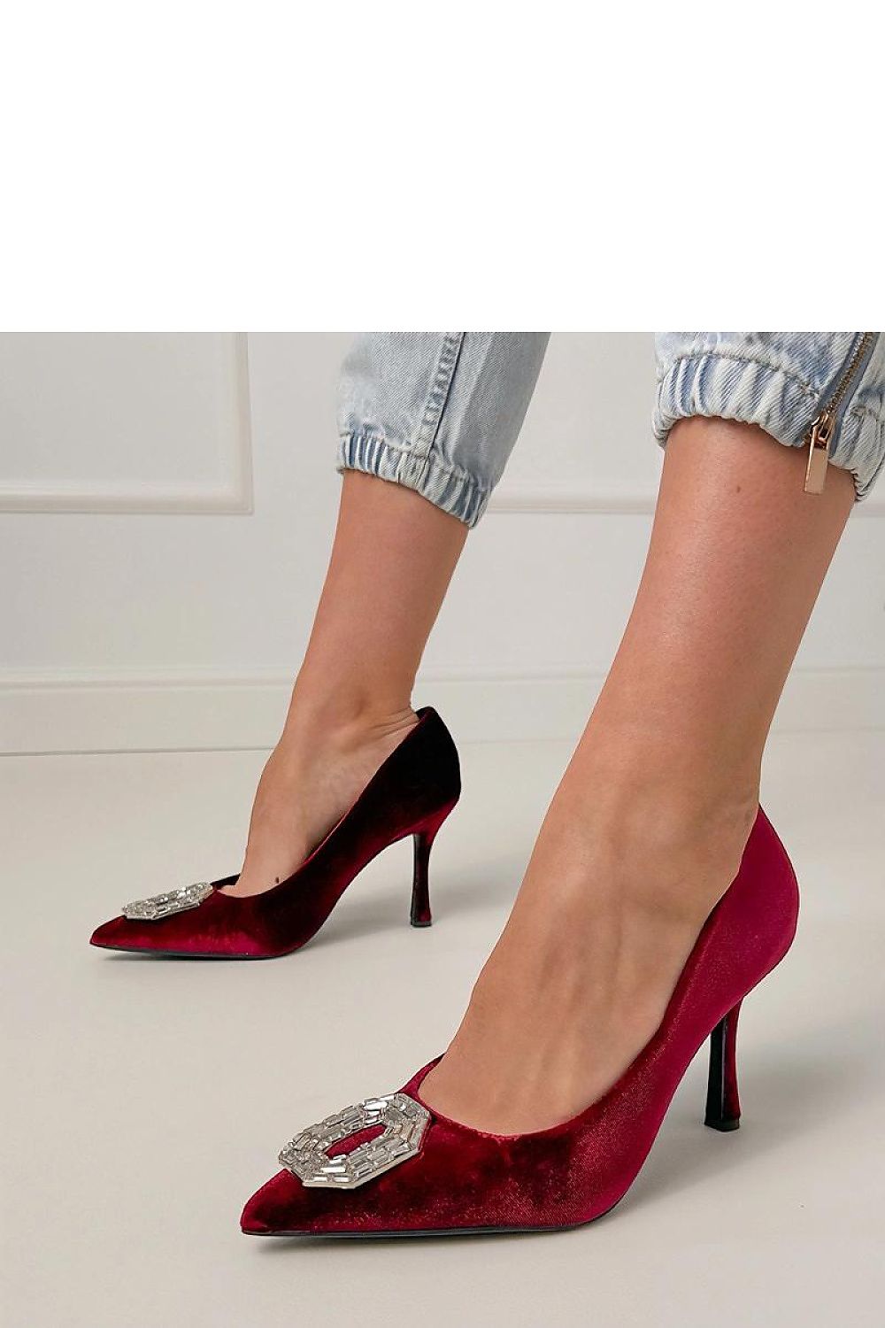  Pantofi cu toc subţire (stiletto) model 217659 Solea 