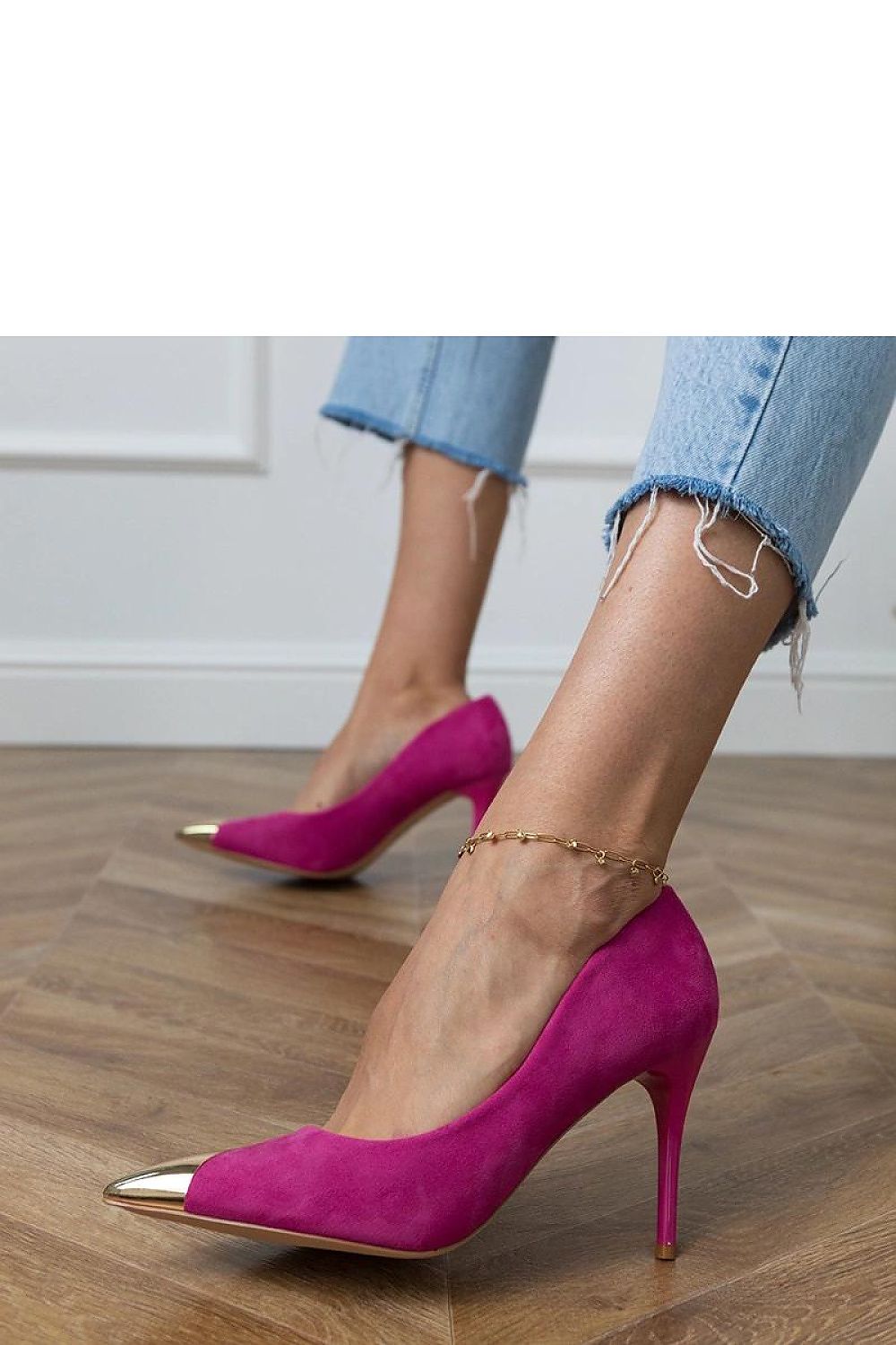  Pantofi cu toc subţire (stiletto) model 217681 Solea 