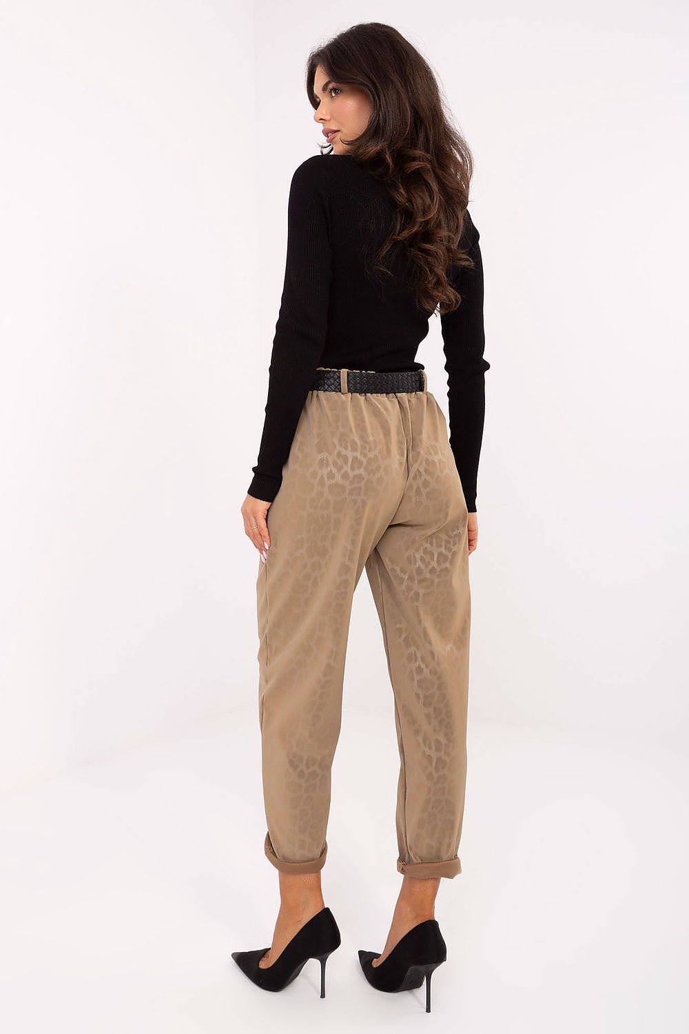  Pantaloni de damă model 218446 Italy Moda 