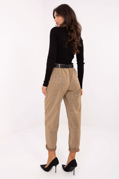  Pantaloni de damă model 218446 Italy Moda 