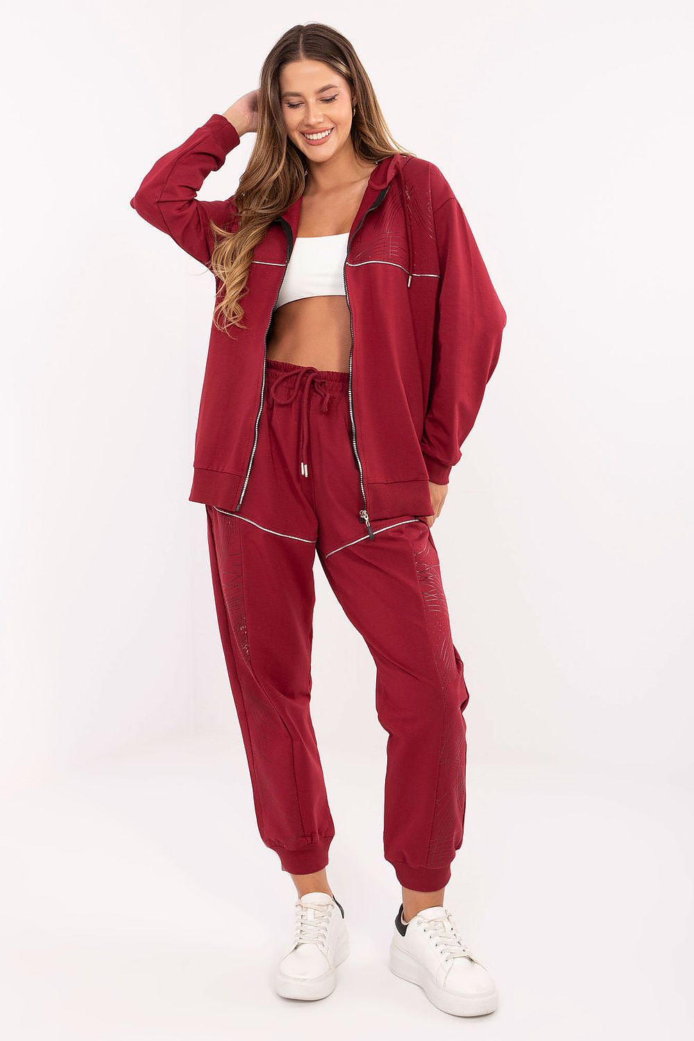  Completă model 218607 Relevance 