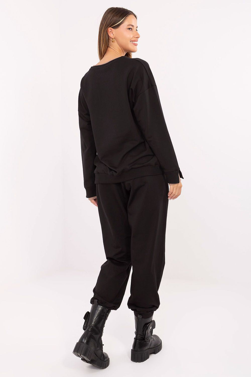  Completă model 218611 Relevance 