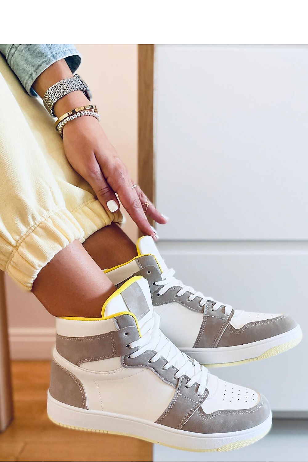  Tenişi model 170606 Inello 