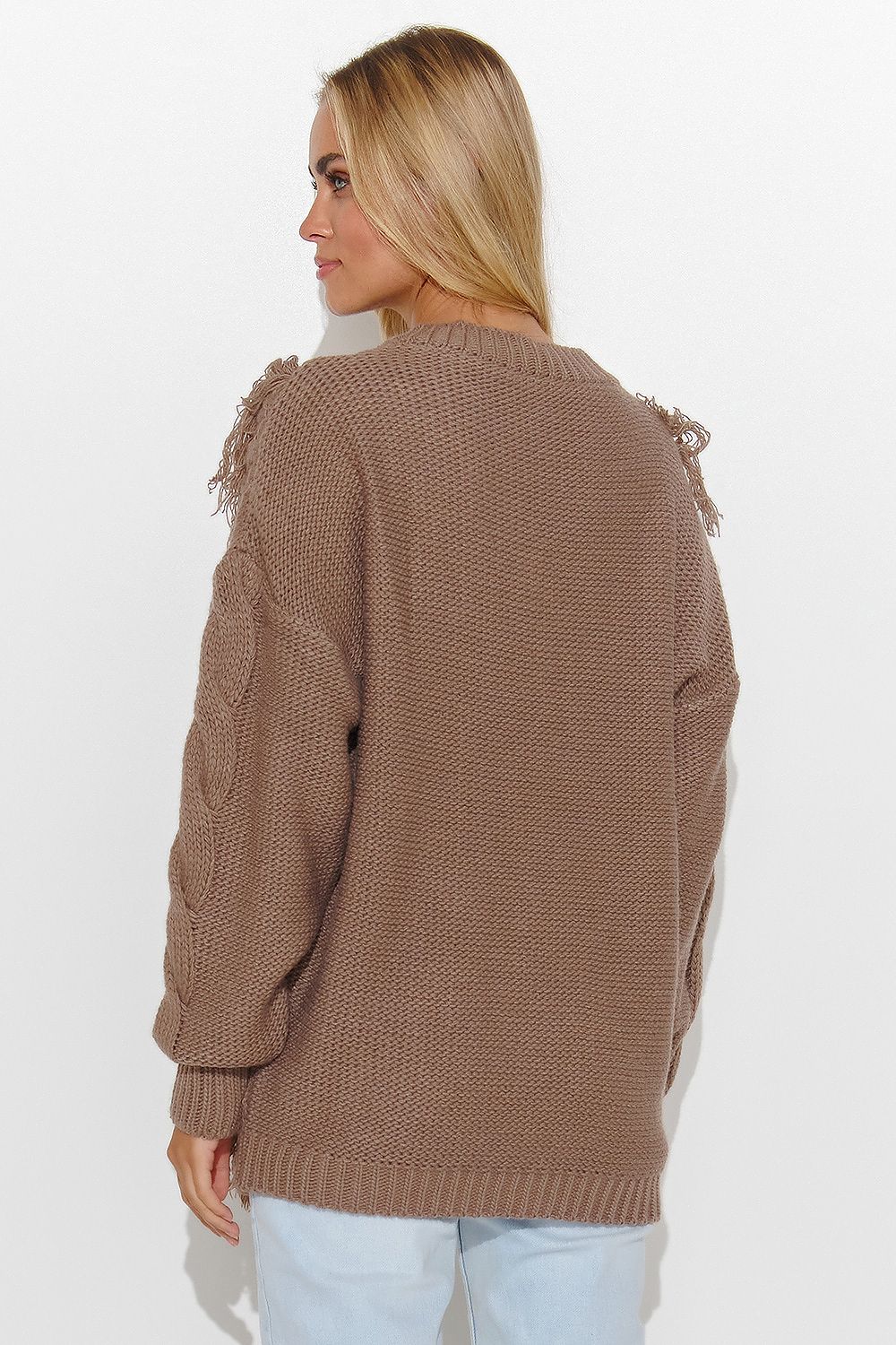  Pulover model 184793 Makadamia 