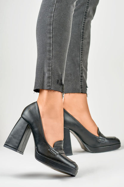  Pantofi cu toc simplu model 185398 PRIMO 