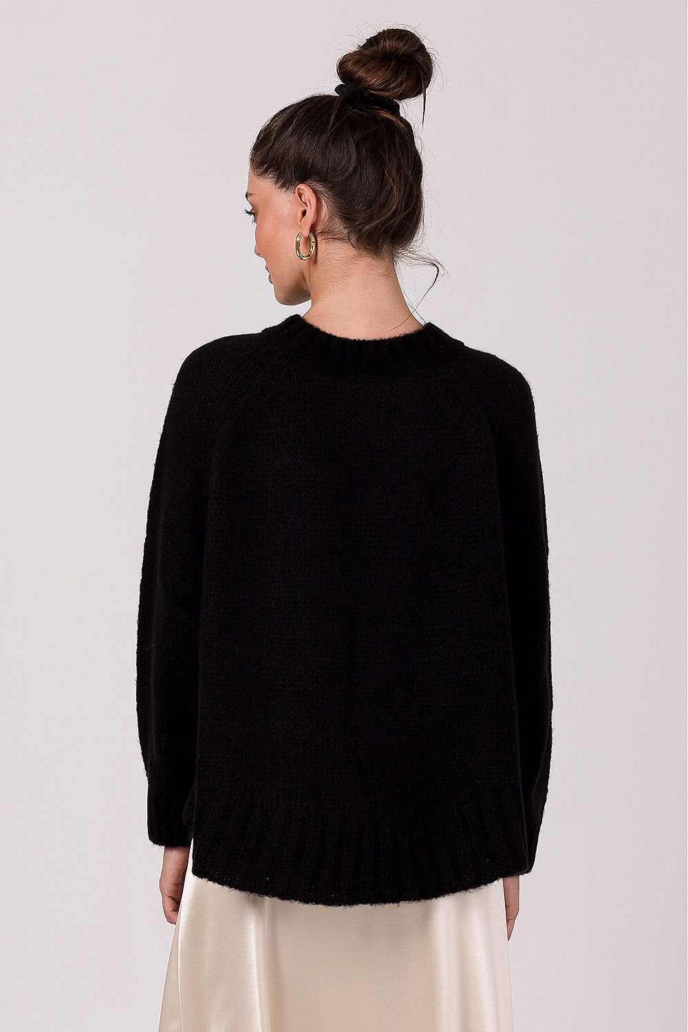  Pulover model 185827 BE Knit 