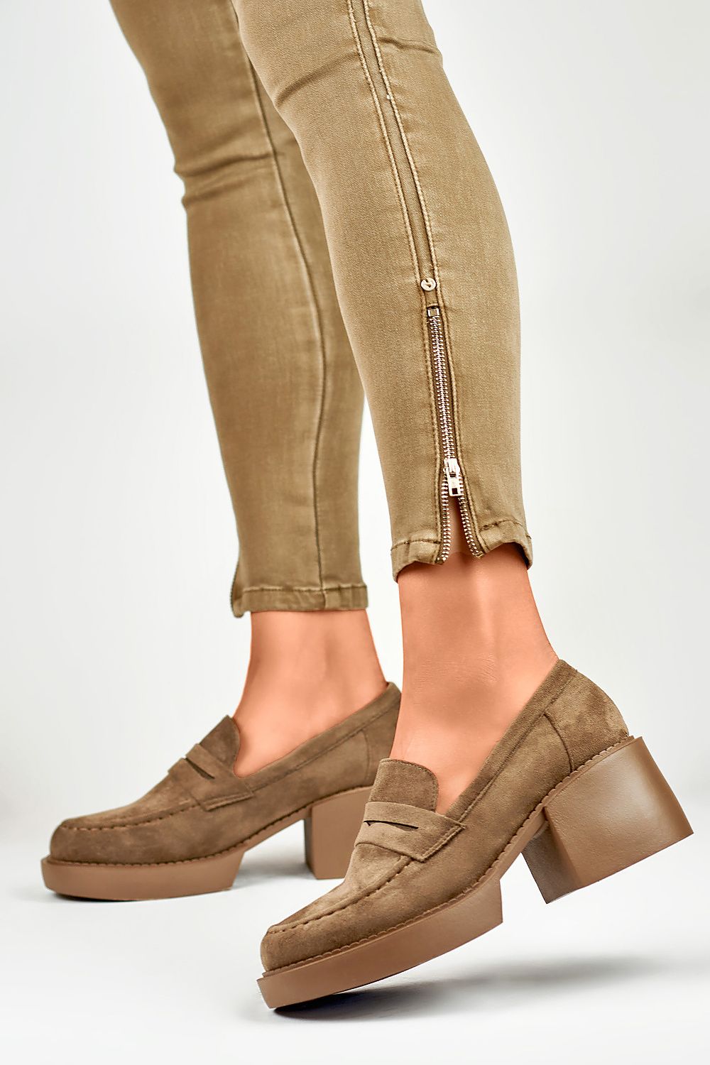  Pantofi cu toc model 186035 PRIMO 