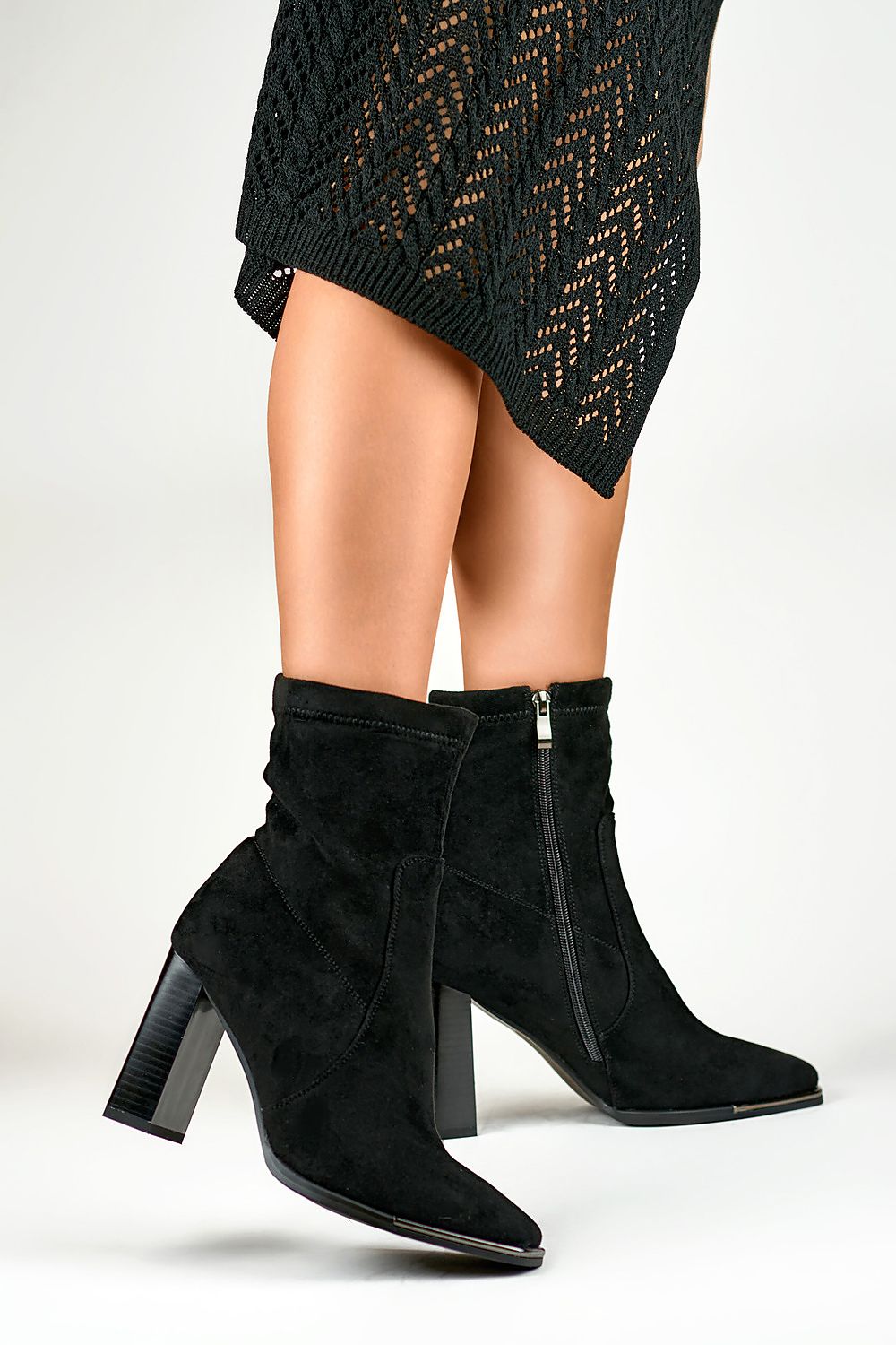  Botine cu toc model 186036 PRIMO 
