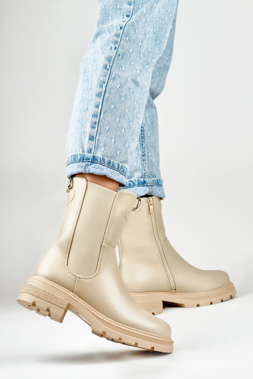  Botine model 186493 PRIMO 