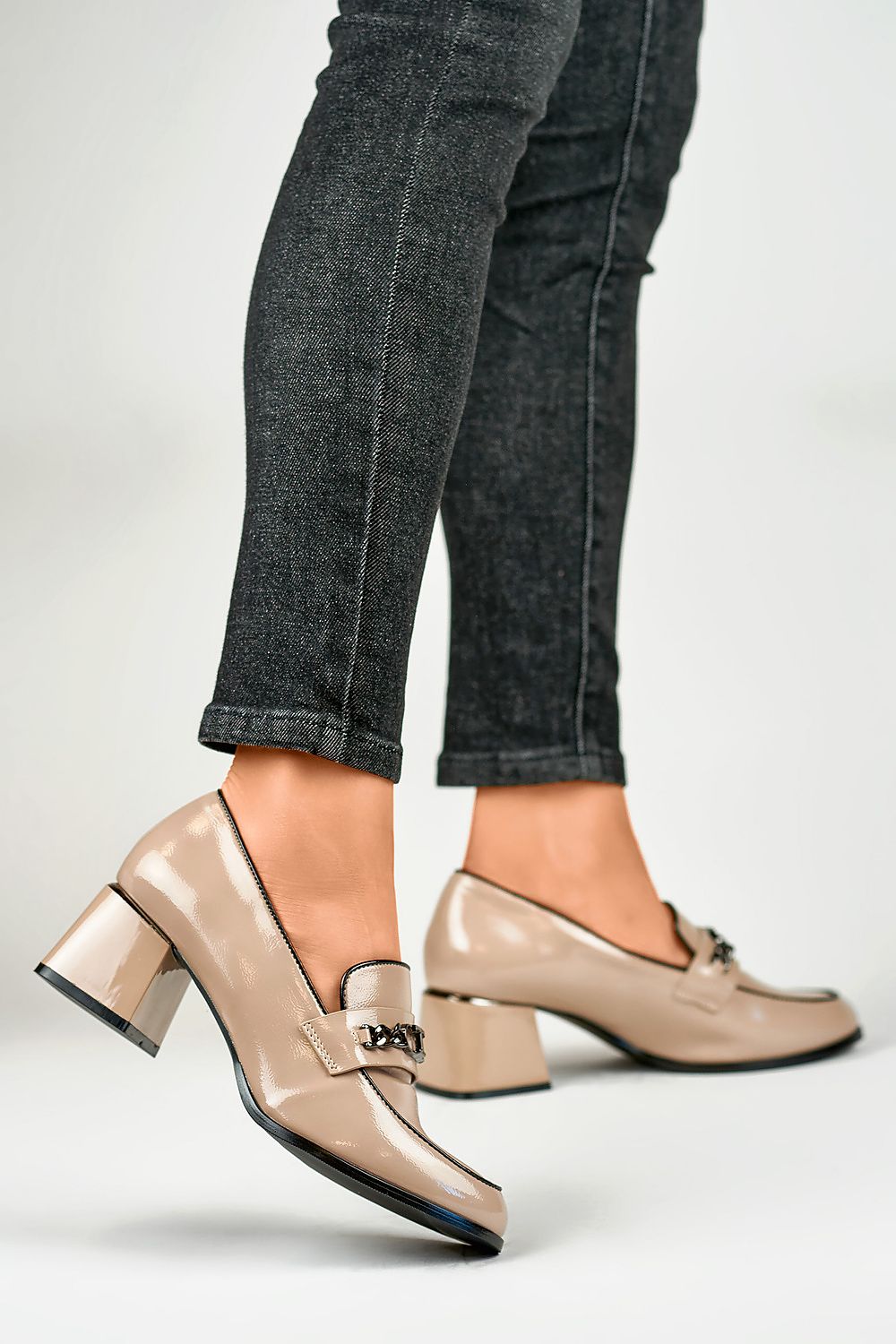  Pantofi cu toc model 186506 PRIMO 